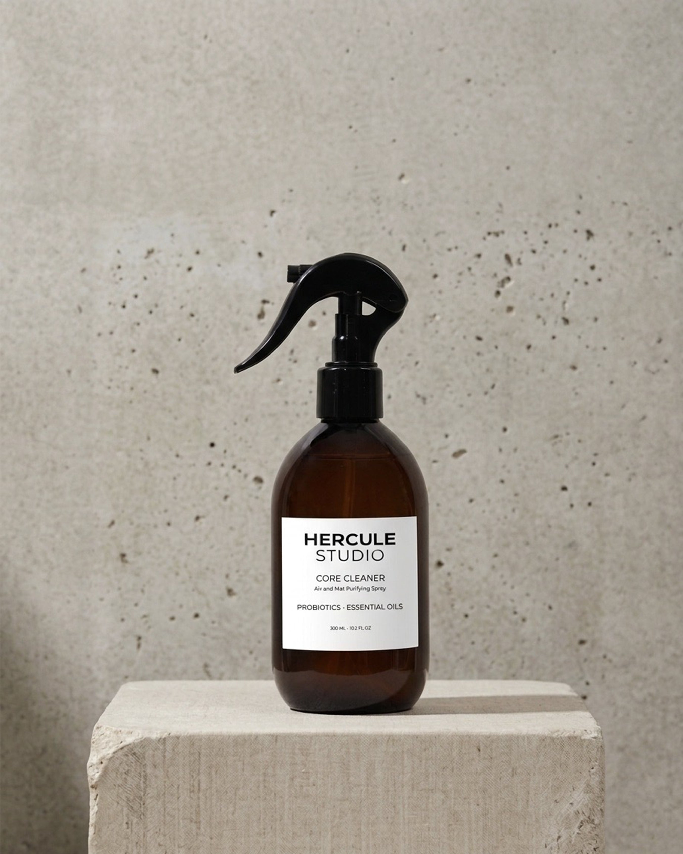 Nouveau core cleaner, Spray enrichit en probiotiques pour assainir les tapis de fitness et de yoga après entraînement intensif et énergiser l'espace de pratique avec des huiles essentielles