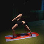 Gym class with Hercule Studio Archy Axel red and purple mat, premium mat for yoga and floor exercises