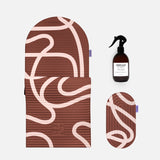 Bundle essentiel Hercule Studio imprimé Bari choco avec tapis Archy graphique marron, pad de confort Galé 3-en-1 et spray assainissant pour tapis de sport, set pilates et fitness durable made in France, packshot