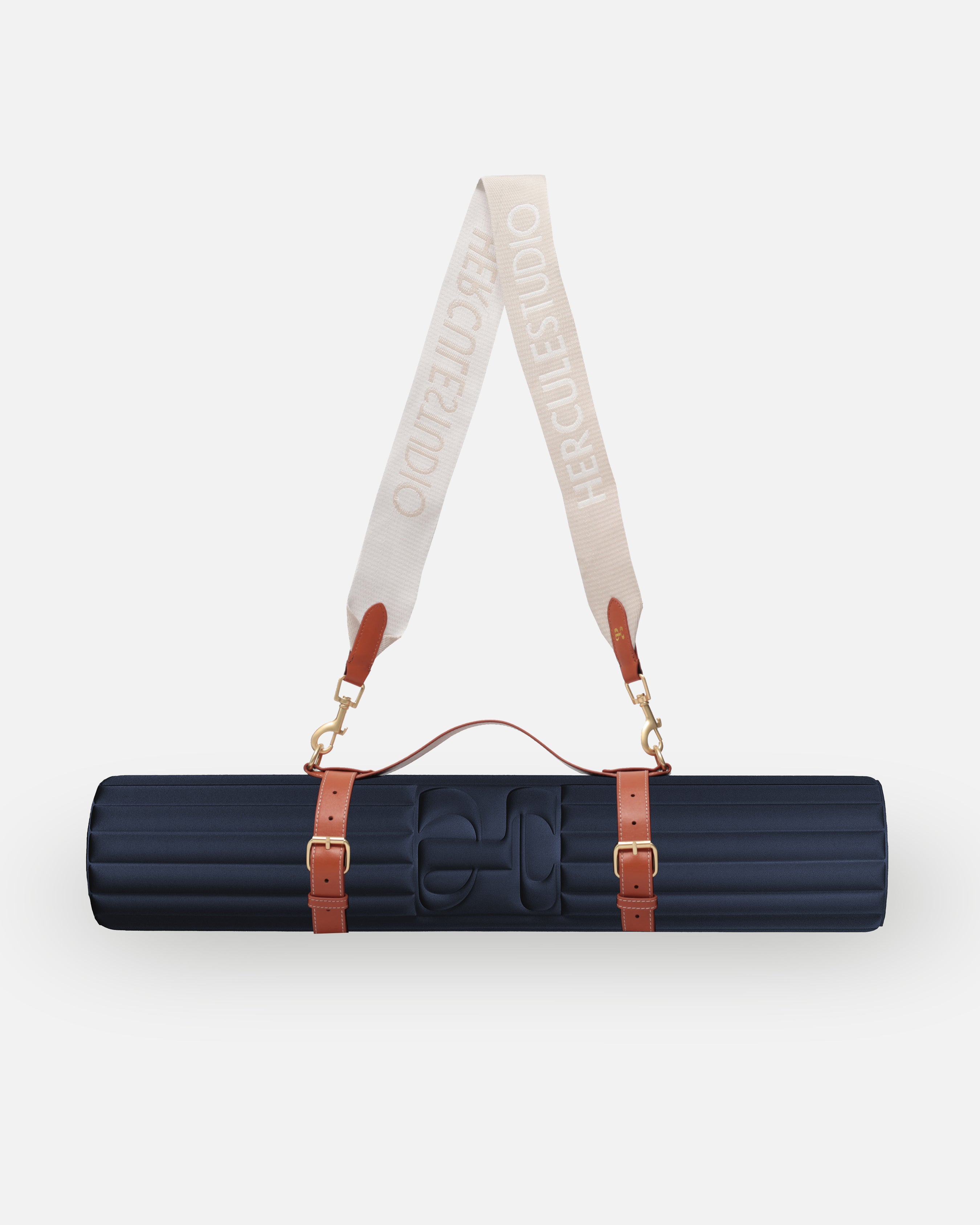 Bundle nomade Hercule Studio bleu marine navy avec tapis Archy design et sangle de transport pour tapis de sport, ensemble léger et élégant pour pilates et fitness en déplacement, made in France, packshot