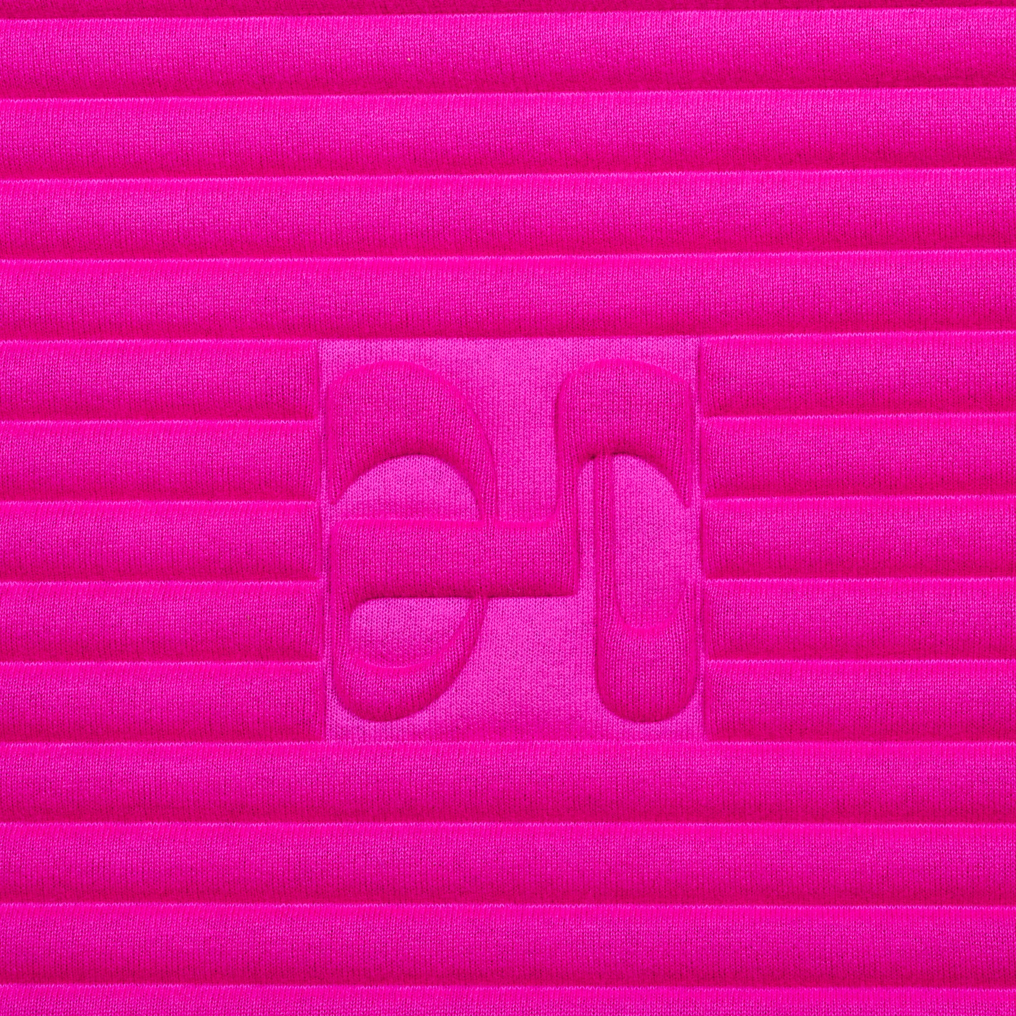 Tapis de sol pour le fitness le yoga et le pilates en cachemire de la marque hercule studio en collaboration édition limitée avec from future modèle archy couleur rose packshot zoom logo embossé