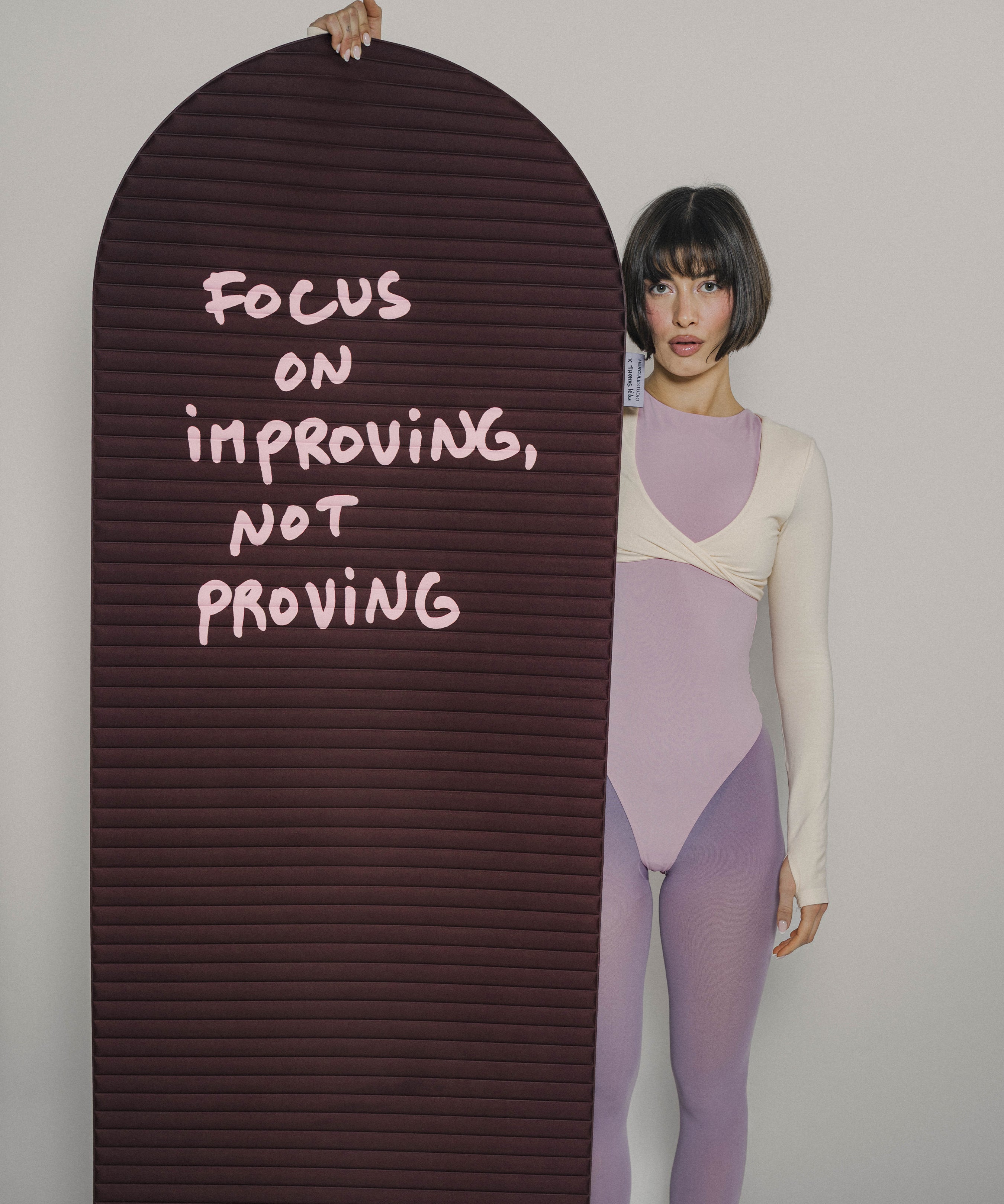 Hercule Studio x Thomas Lélu sport mat in lifestyle, brown artistic design mat for Pilates and fitness session, limited edition