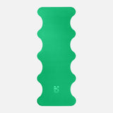 Tapis de sol pour le yoga de la marque hercule studio modèle mar couleur golf green packshot déplié