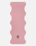 Hercule Studio Greige yoga mat unrolled, pink color, natural rubber PVC-free, high grip for a zen practice
