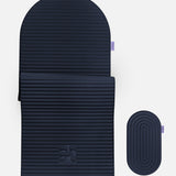 Hercule Studio navy blue comfort bundle pairing the premium Archy mat with the portable Galé 3-in-1 mini mat, ergonomic duo for knees and elbows in Pilates and fitness, French craftsmanship, packshot